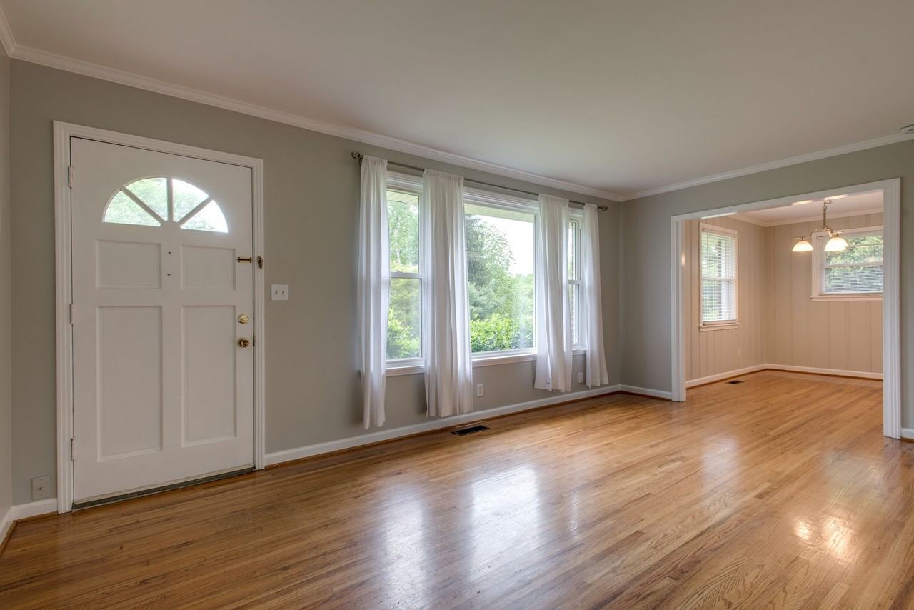 4900 Salem Dr #1 - Photo 5 of 26