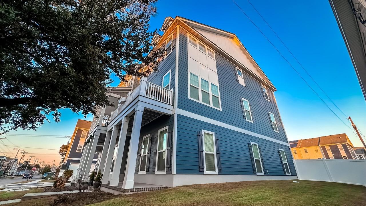 9570 20th Bay St #1 - Photo 4 of 50