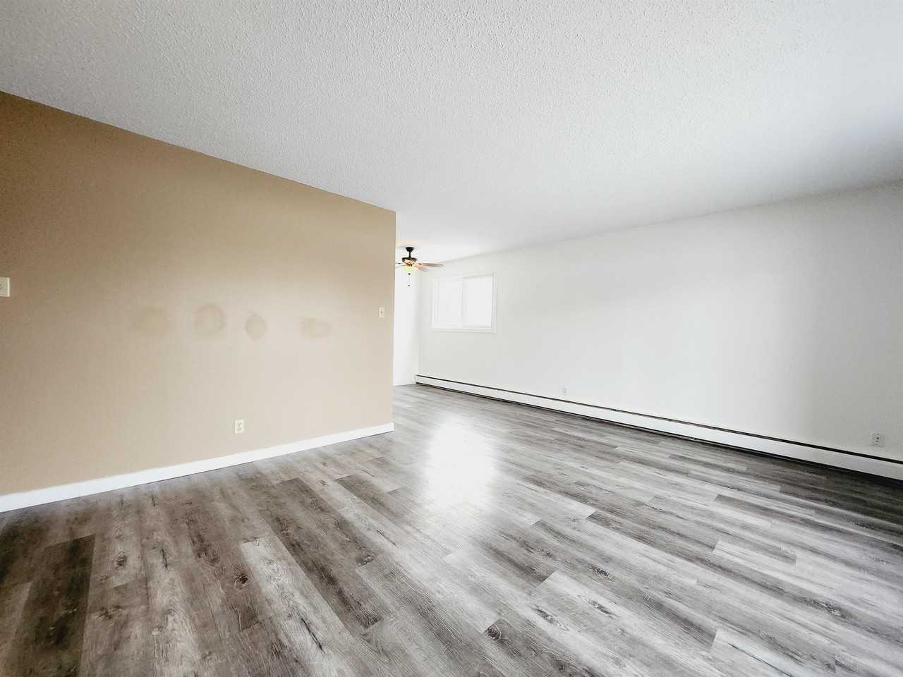 16105 100a Ave Nw #16105 - Photo 2 of 13