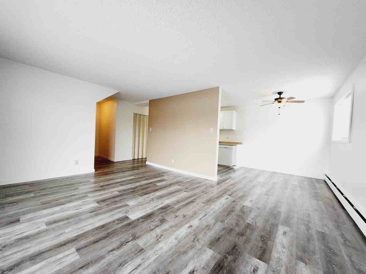 16105 100a Ave Nw #16105 - Photo 3 of 13