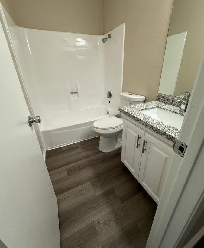 825 Tamarack Ave - Photo 6 of 14