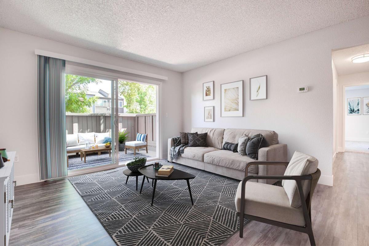 1401 Lakewood Ave - Photo 7 of 15