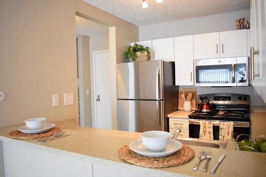 2055 Range Ave - Photo 3 of 20