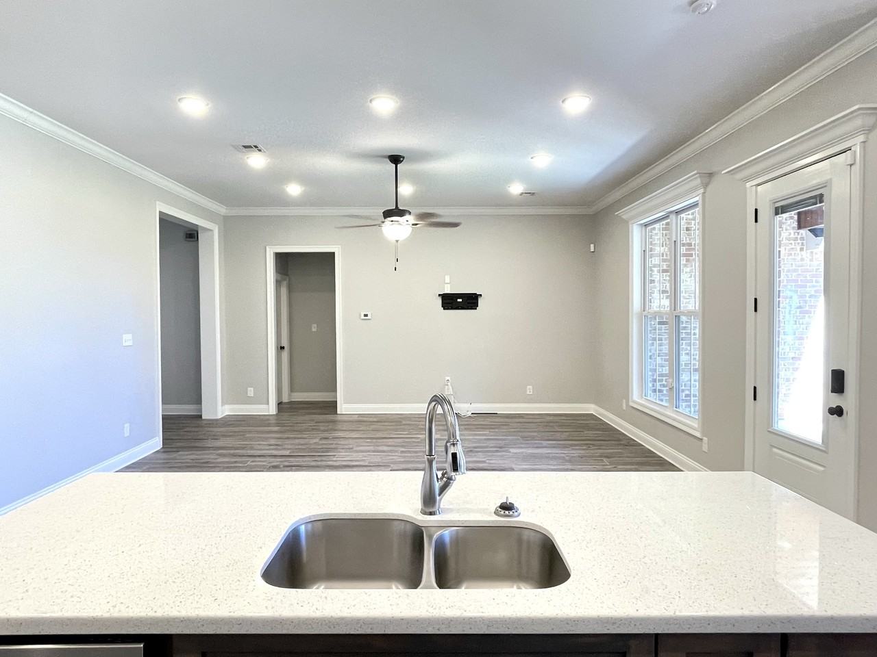 1138 N Texas St #1 - Photo 7 of 22