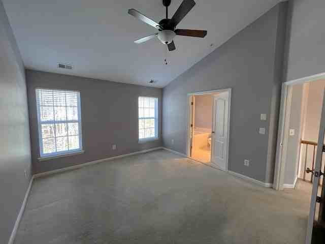 10312 Nareen St #1 - Photo 5 of 48