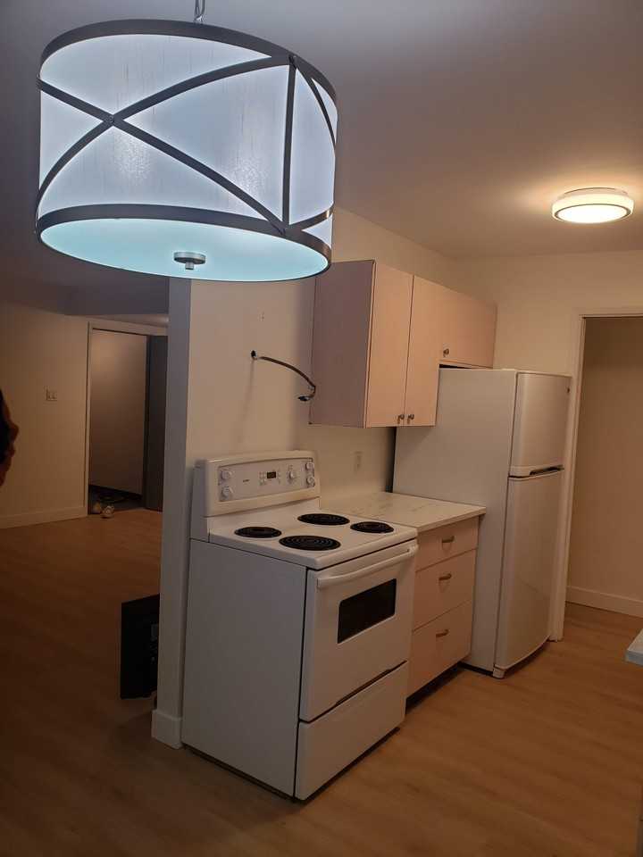 38177 Westway Avenue - Photo 2 of 15