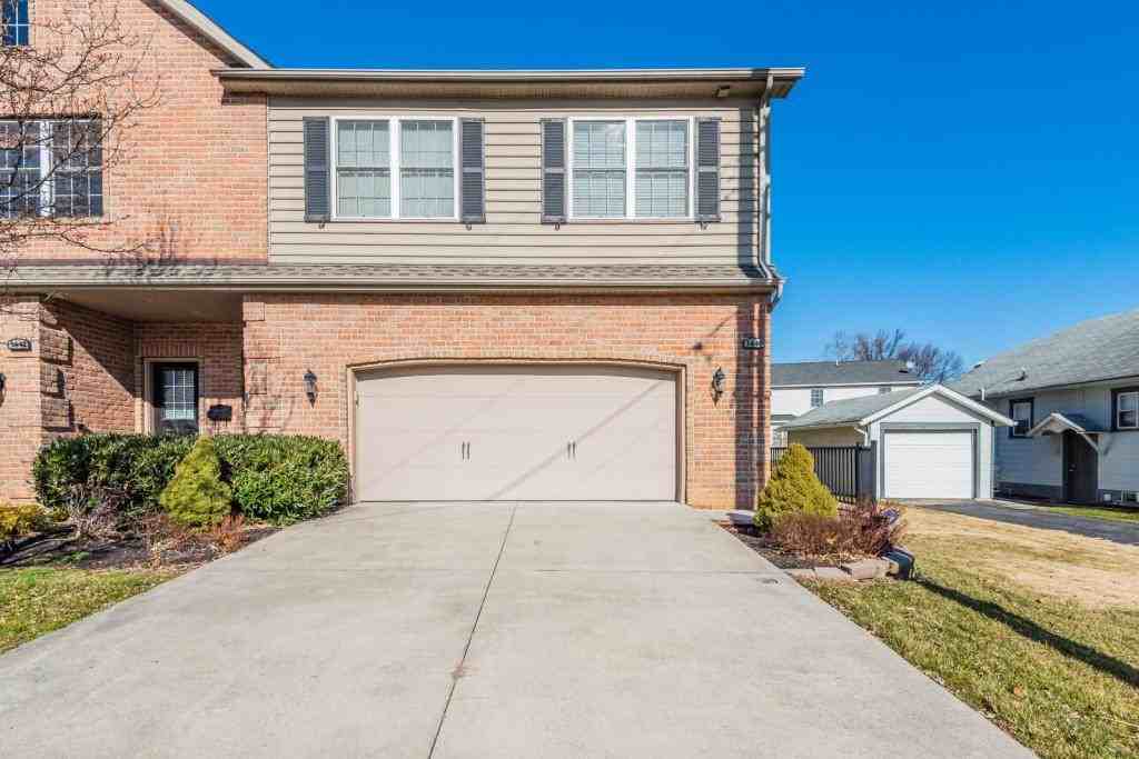 3440 Green St - Photo 2 of 23