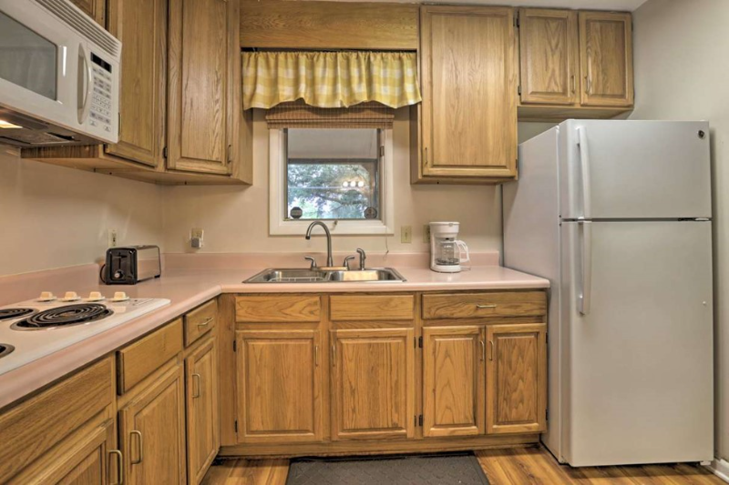 2306 Escambia Drive - Photo 4 of 9