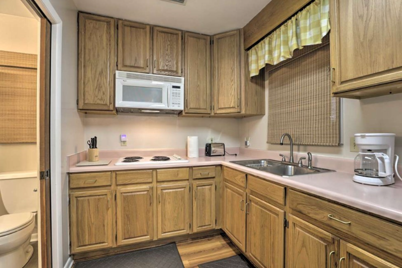 2306 Escambia Drive - Photo 5 of 9