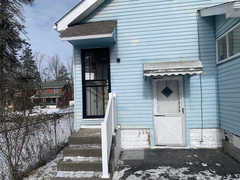 429 W Glenaven Ave #TOP - Photo 2 of 8