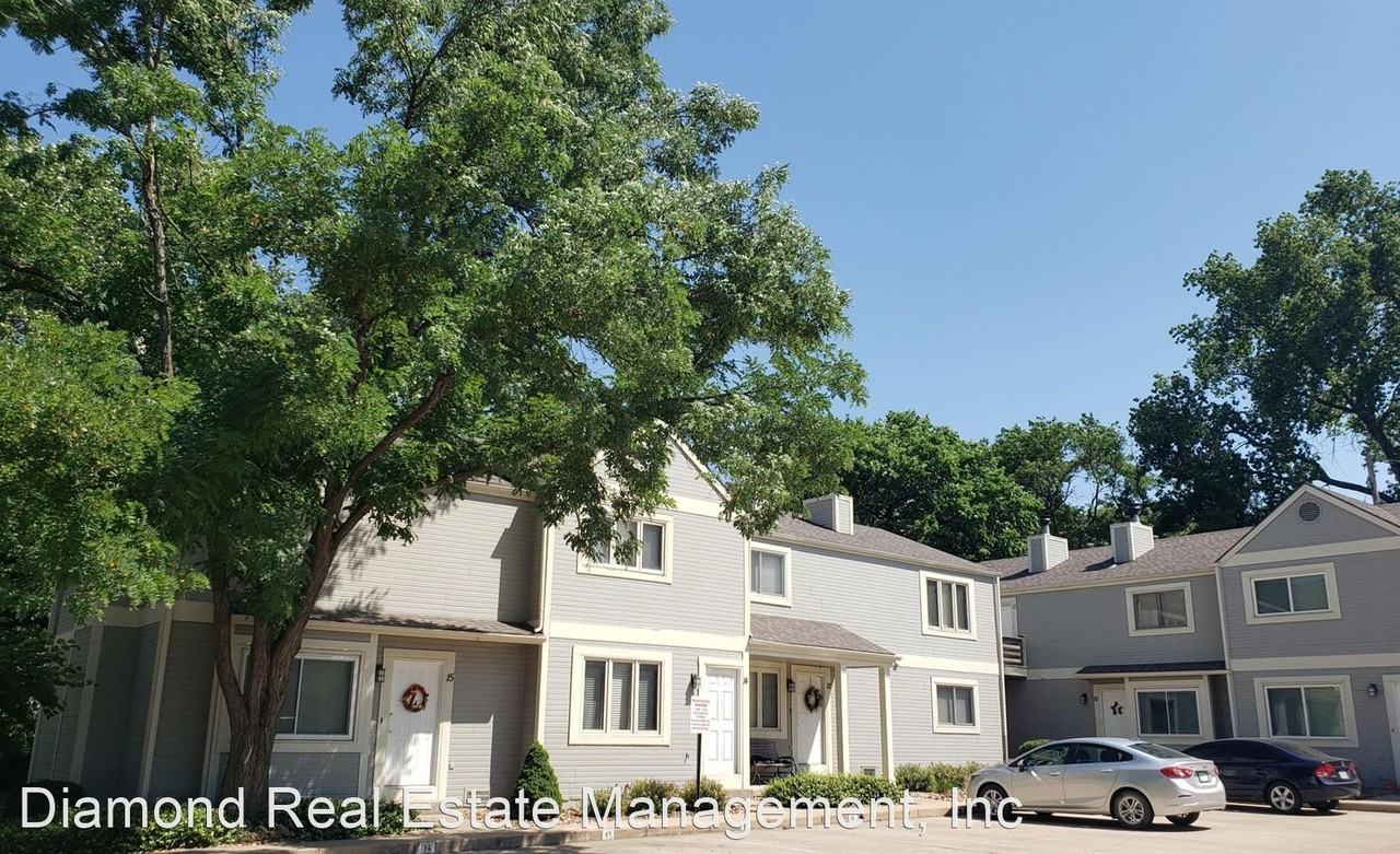 1408 1412 BEECHWOOD TERRACE Apartments in East Park, Manhattan, KS