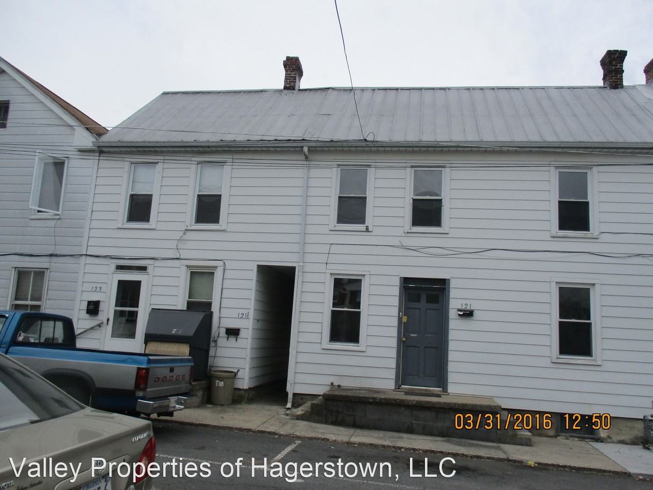 121-123 John St - Photo 2 of 10