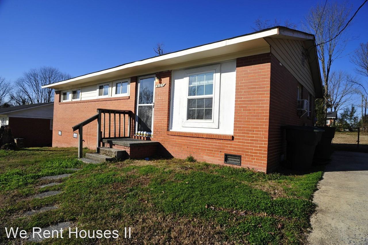 4105 Granbury Dr - Photo 2 of 7