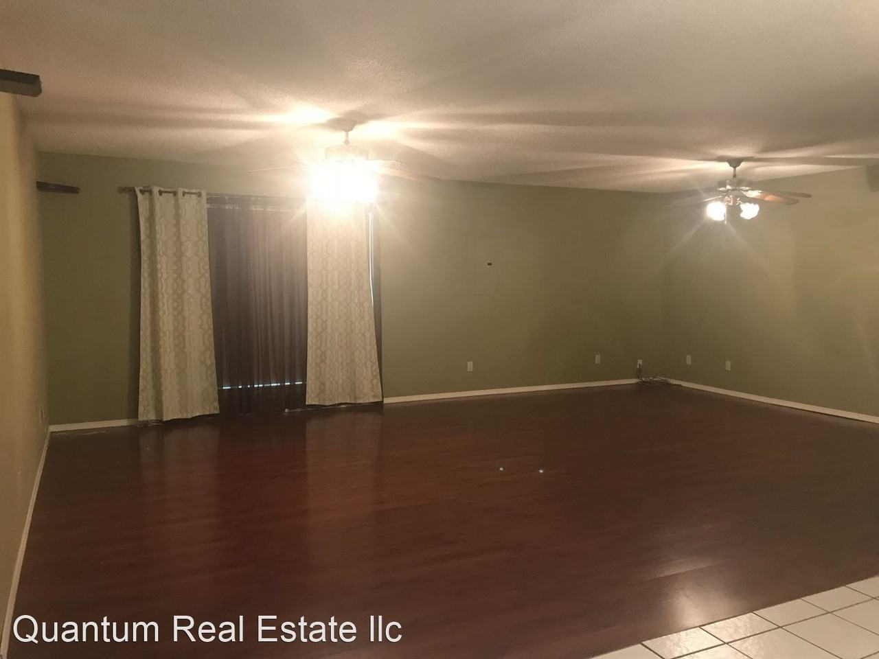 1410 15th Ter - Photo 2 of 8