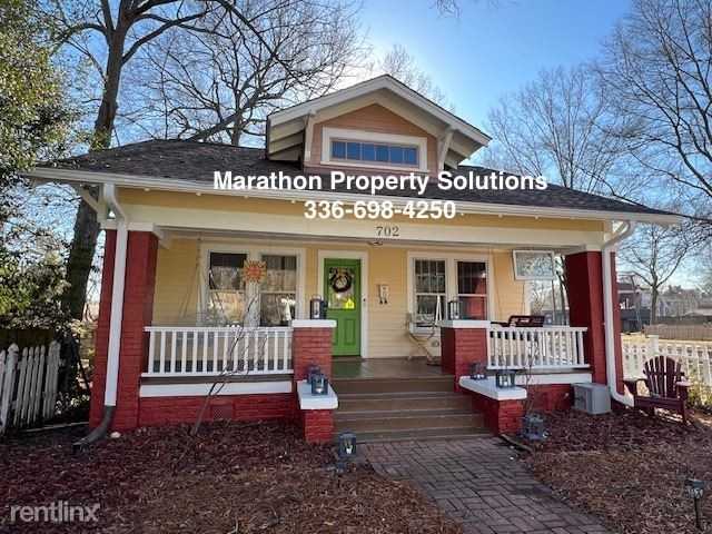 702 5th Ave - Photo 2 of 22