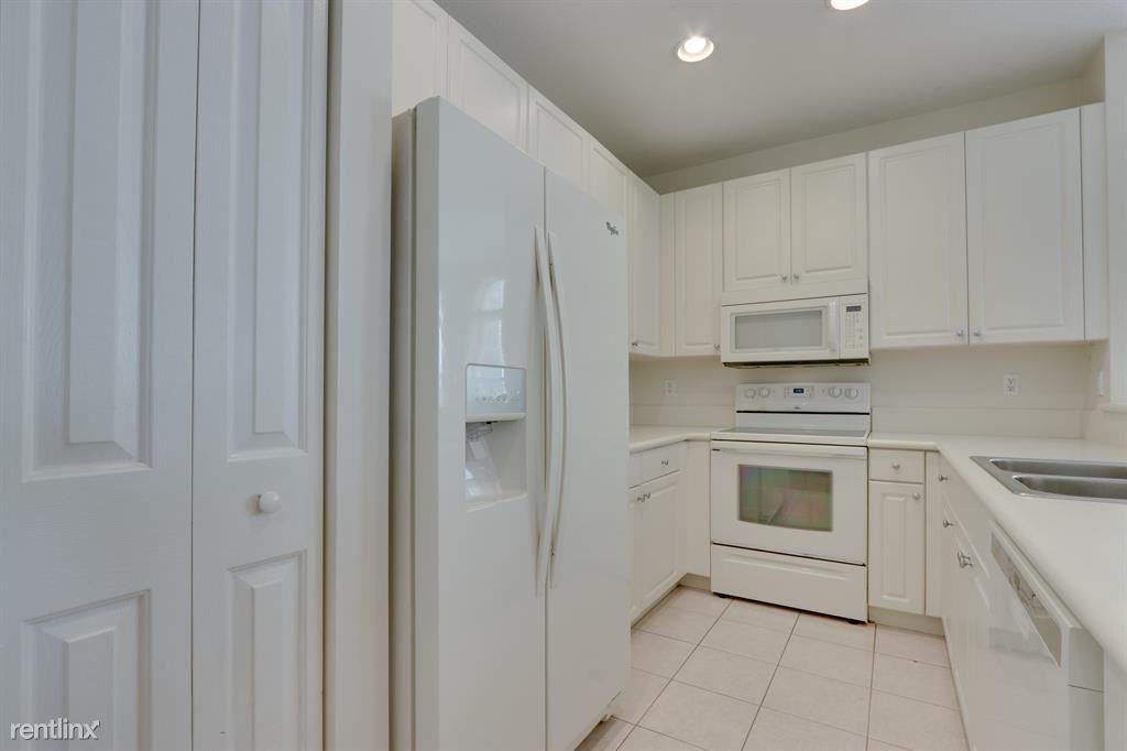 1363 Piazza Delle Pallottole - Photo 3 of 10