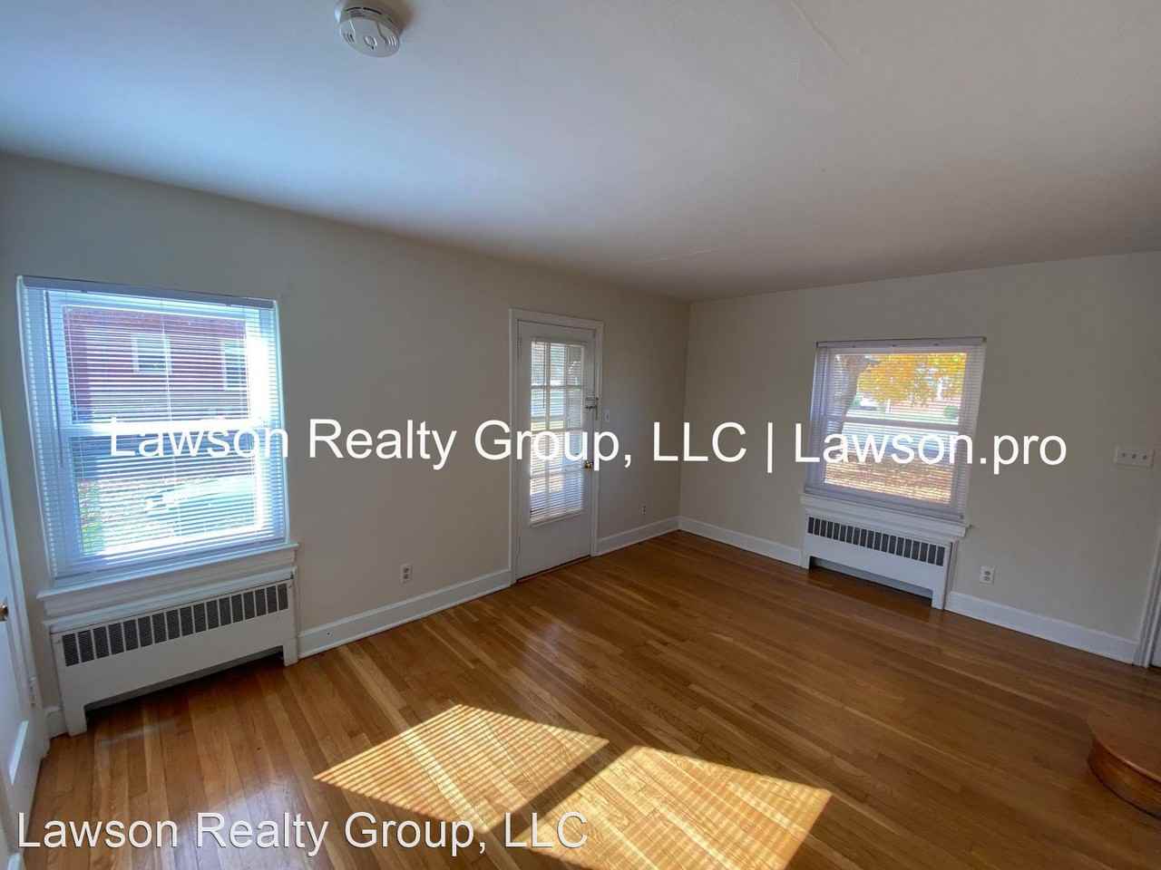 2611-2613 Bowman St. - Photo 3 of 28