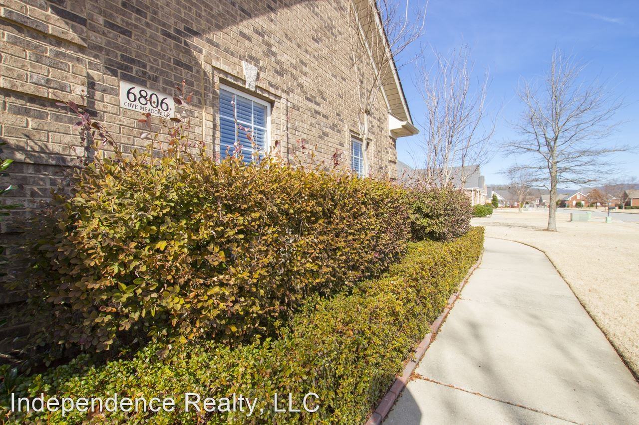 6806 Cove Meadow Dr Se - Photo 3 of 39