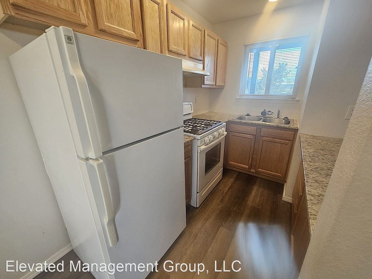 The Ten01 - Photo 2 of 18