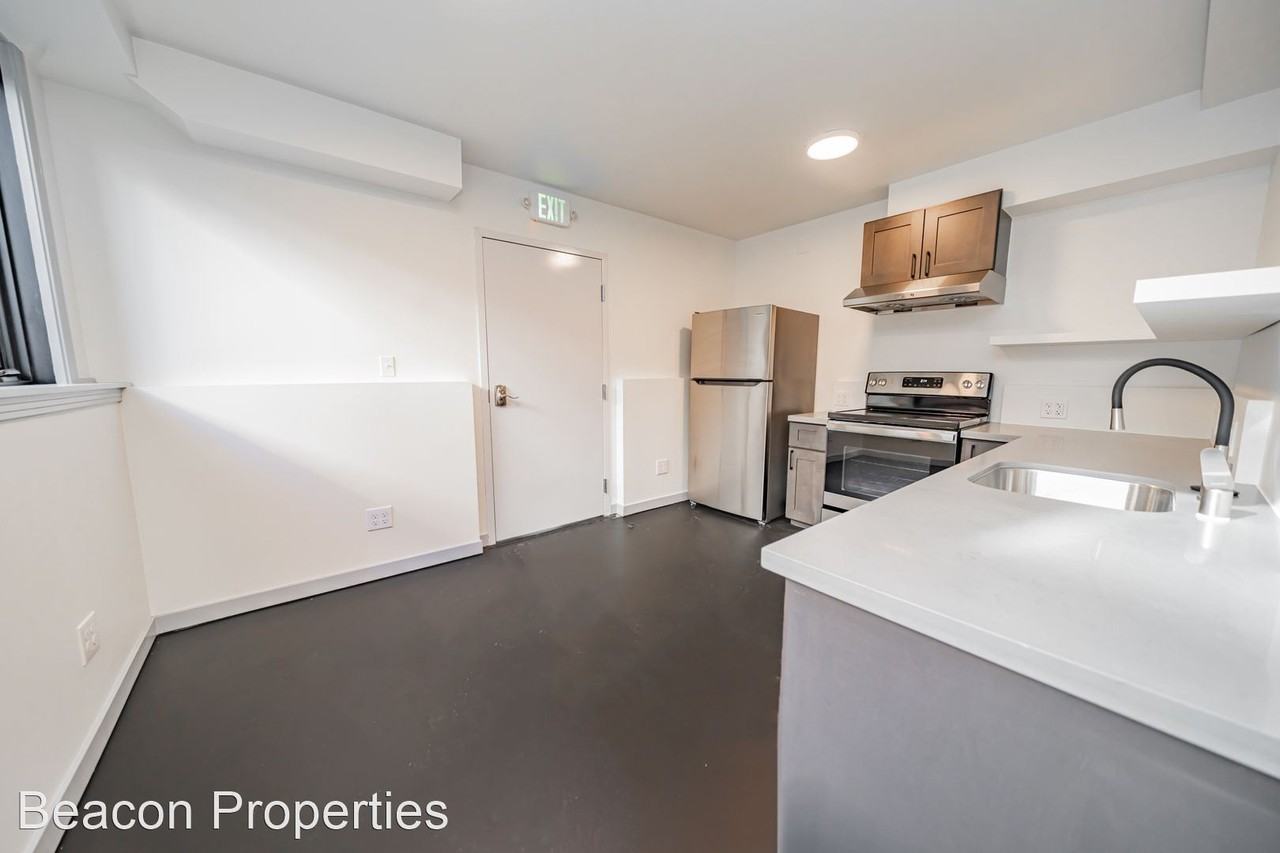 2318 9th Avenue - Photo 2 of 19