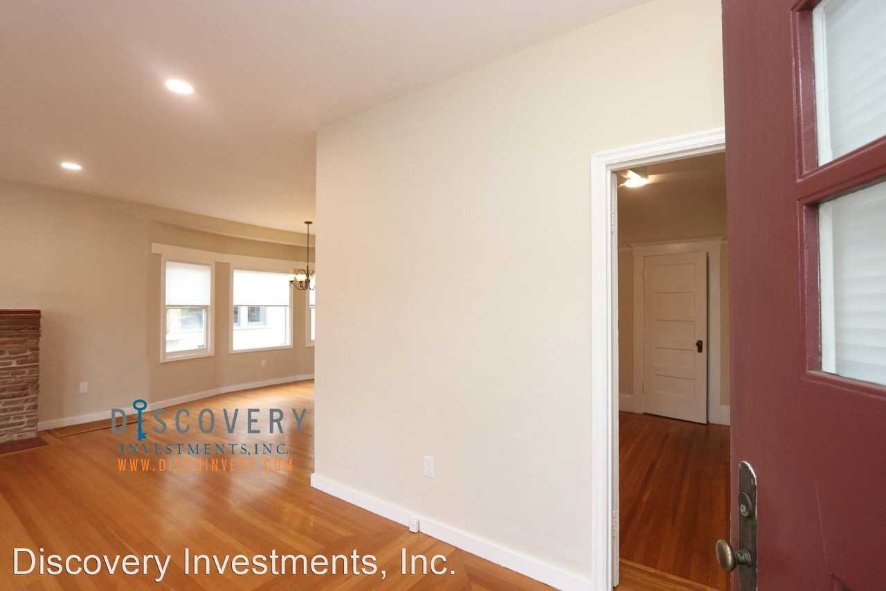 5257 Boyd Ave - Photo 3 of 20