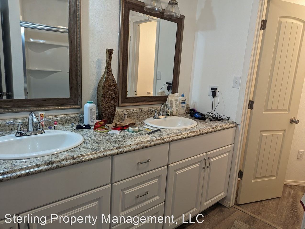 133 125th St - Photo 3 of 27
