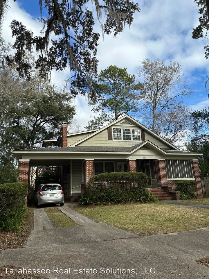 534 E. Call Street - Photo 3 of 19