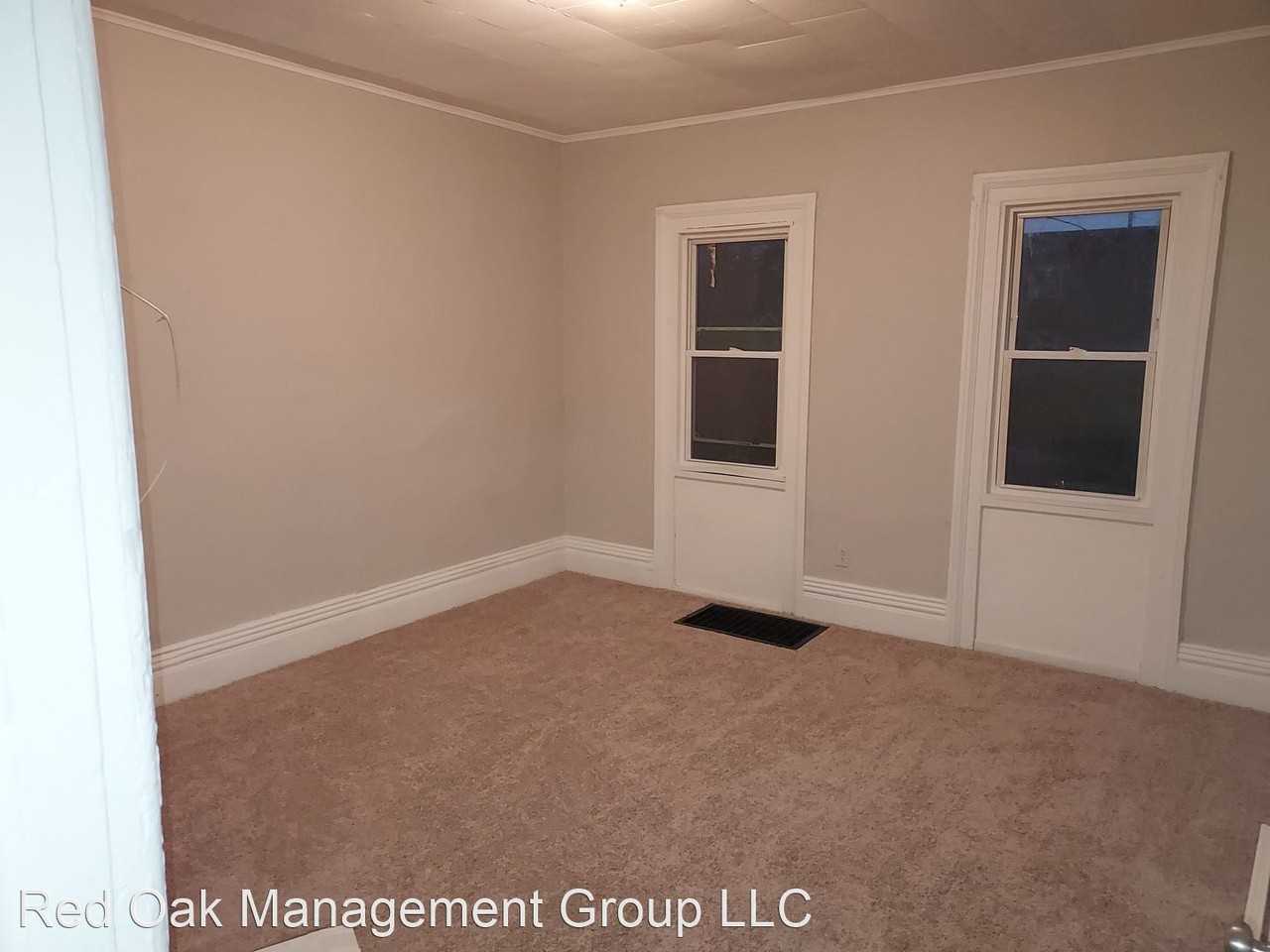 114 Bartlett St - Photo 3 of 8