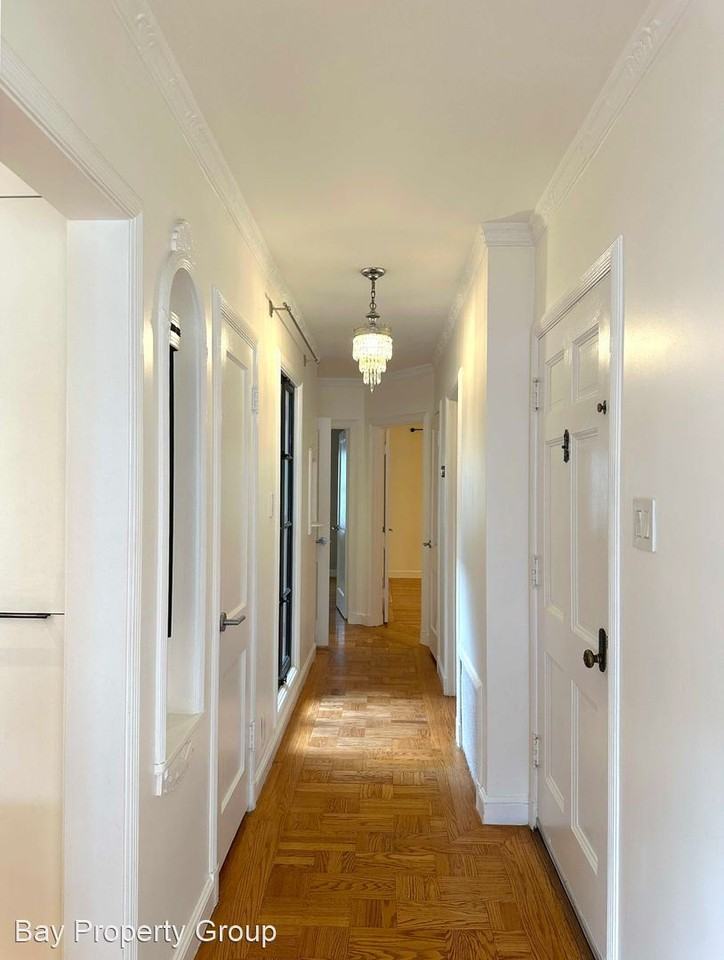 476 Eureka St - Photo 3 of 26