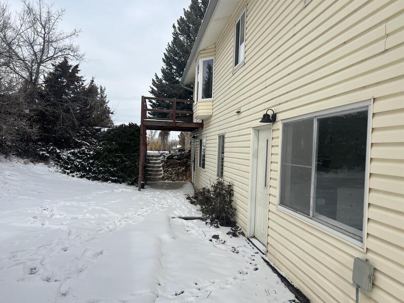 3705 Ideal Dr - Photo 4 of 18