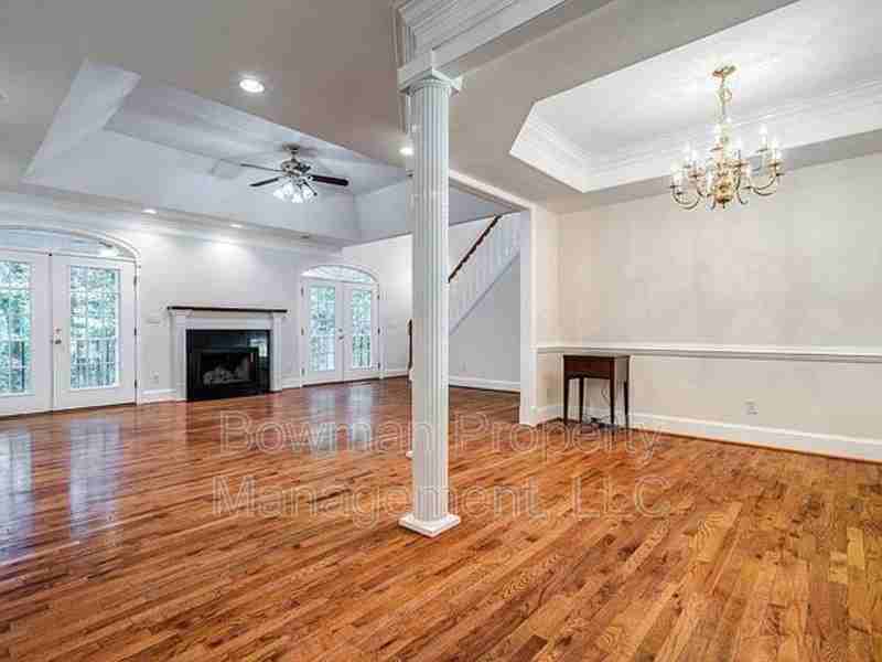 580 Wolf Creek Trl - Photo 3 of 21