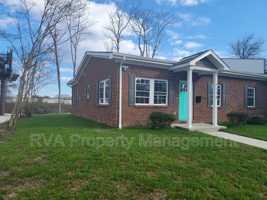 featured image of 1270 W Moore St