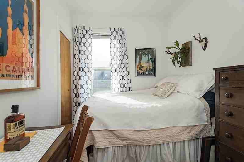 137 Columbia St #1L - Photo 5 of 7