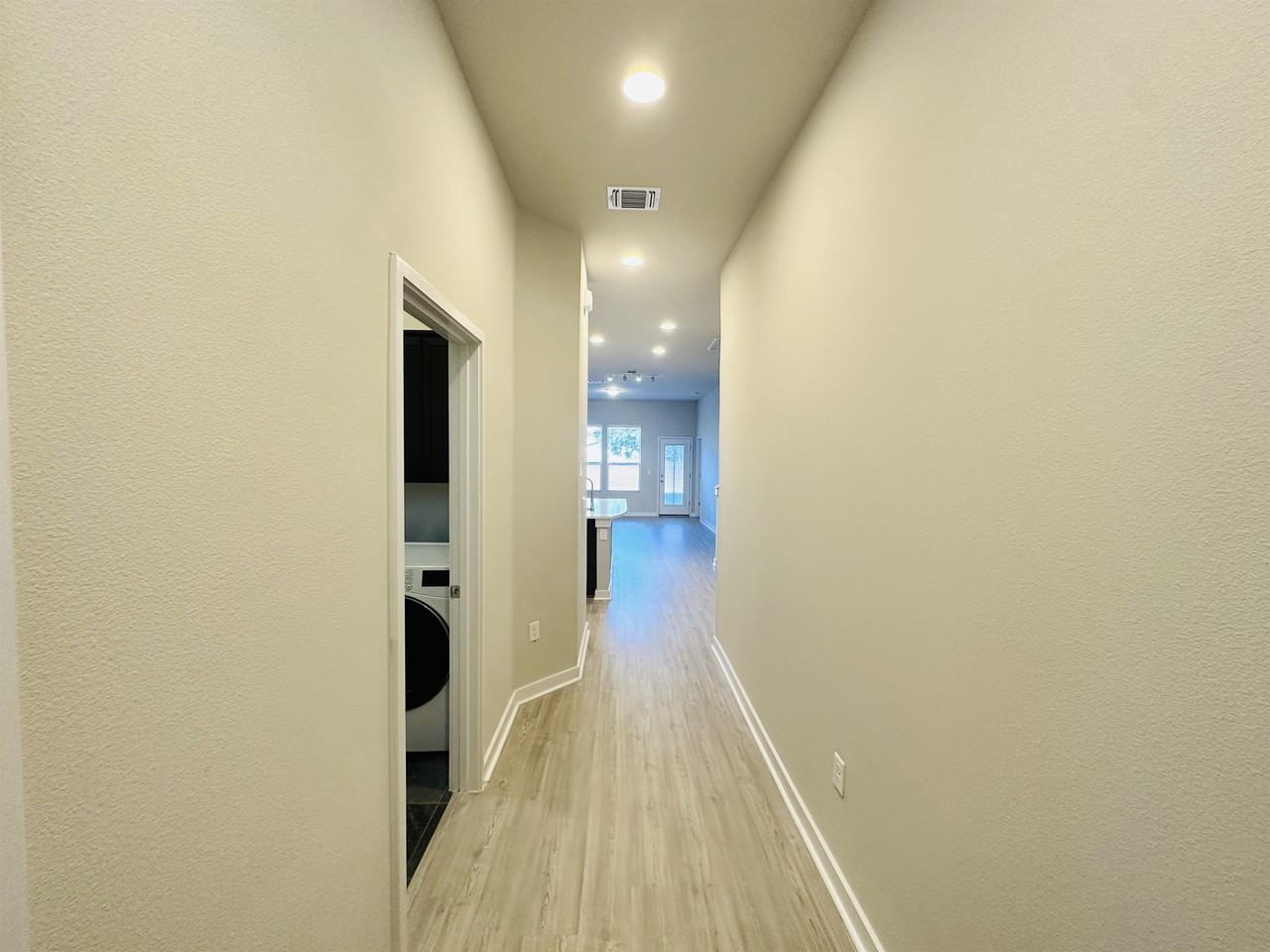 1304 Limelight Ln #1 - Photo 4 of 32