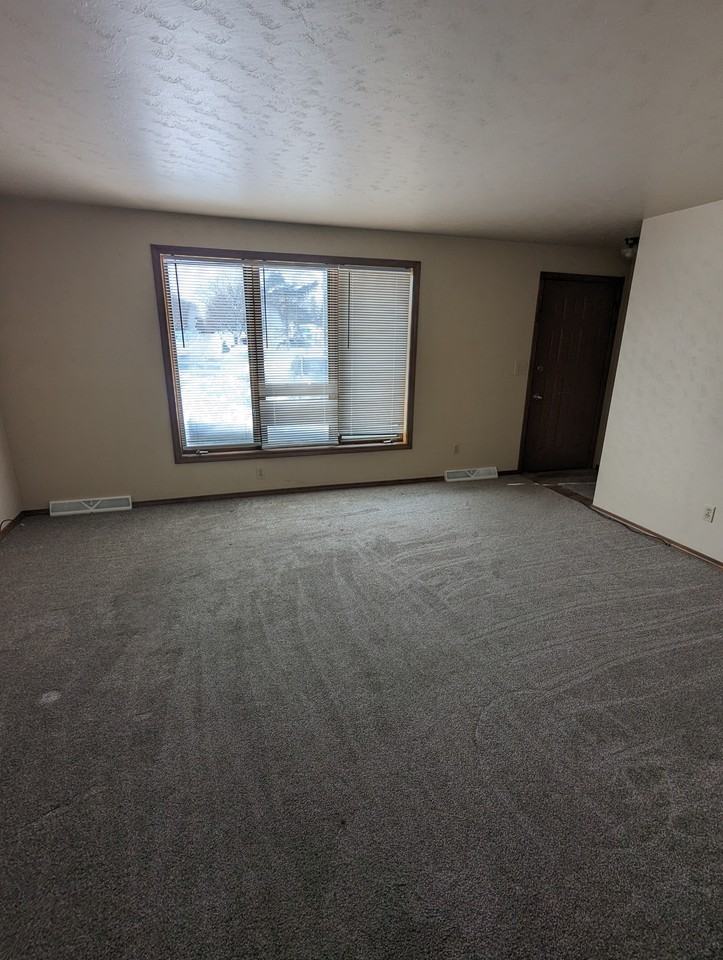 2155 True Ln - Photo 3 of 16
