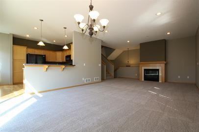 1031 Stuart Street - Photo 4 of 50