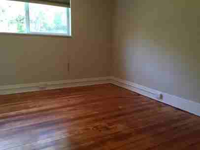 4253 9th Ave NE Seattle WA 98105 LCG - Photo 6 of 24