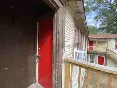 443-445 South Main St; Longview 75601 - Photo 2 of 50