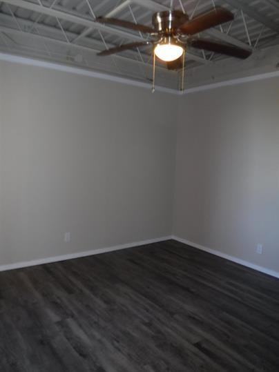 205 North Columbia Drive; West Columbia 77486 - Photo 4 of 50