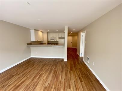 103 Main Street East - Photo 2 of 50