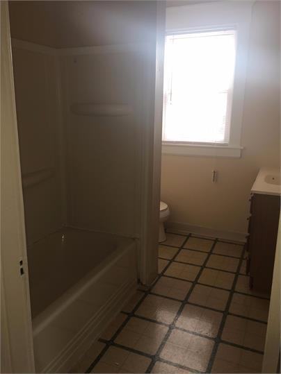 926 & 926 1/2 9th Street, Huntington, WV  25701 - Photo 3 of 7