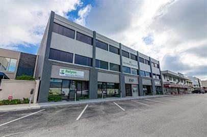 2727 East Oakland Park Boulevard - Photo 2 of 22