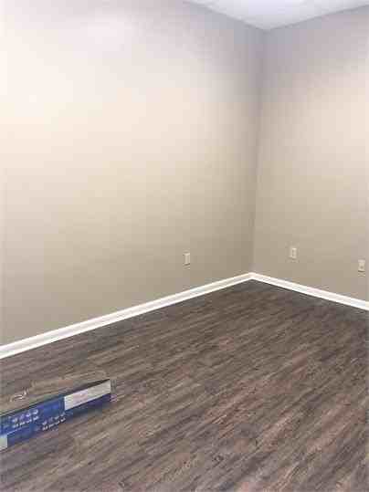 322 East Railroad Avenue (Office Complex) - Photo 3 of 3