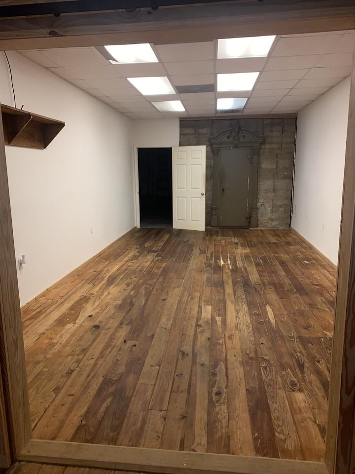 117 East Georgetown Street - Photo 4 of 12