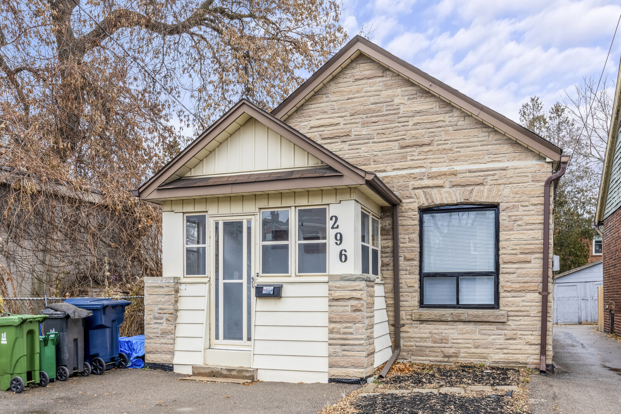 296 Lumsden Avenue #main - Photo 2 of 20