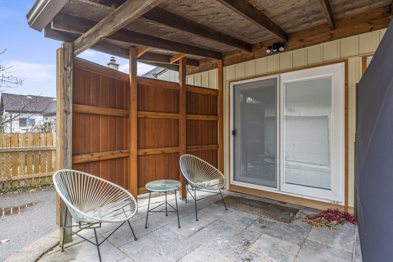 296 Lumsden Avenue #main - Photo 3 of 20