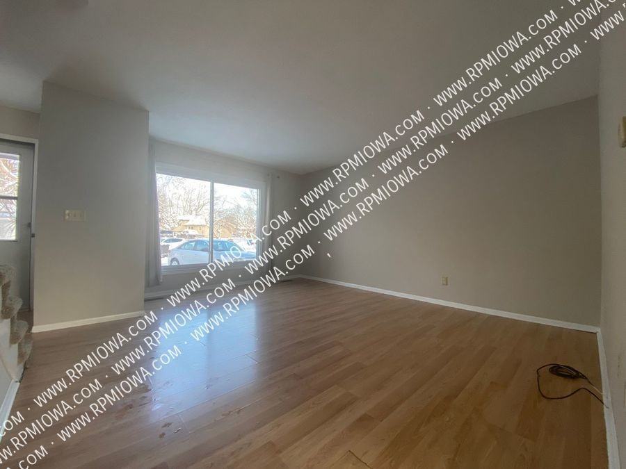 3439 Se 20th St - Photo 3 of 11