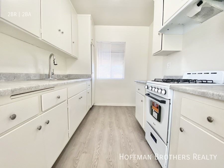 8341 Cedros Ave #8A - Photo 2 of 13