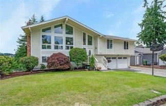 5021 59th Avenue Ct W - Photo 1 of 1