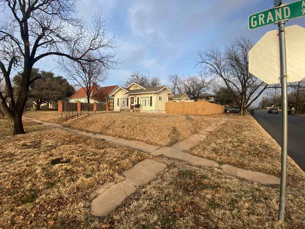 941 Grand Ave #NA - Photo 2 of 50